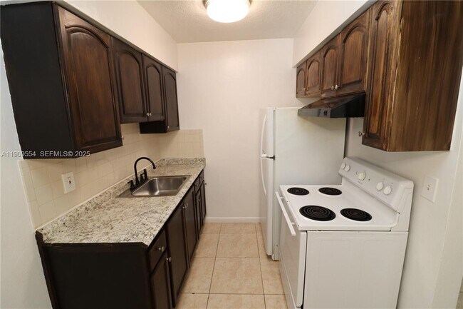 Foto del edificio - 1708 N 16th Ave