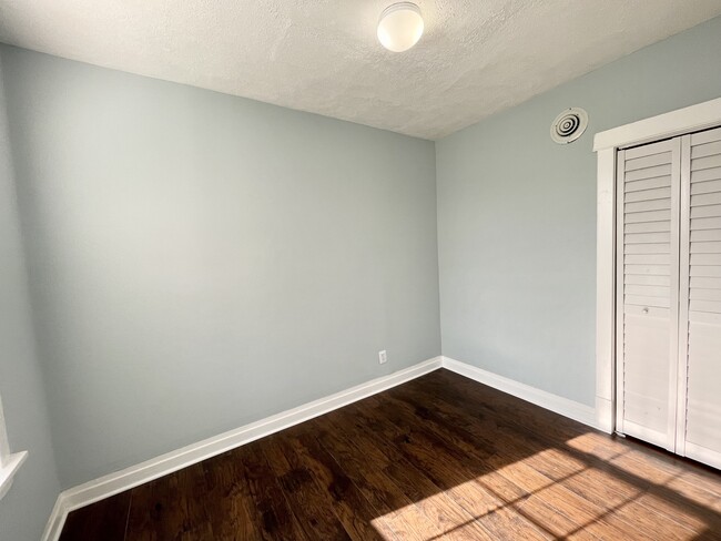 Bedroom #1 - 4306 W Augusta Blvd