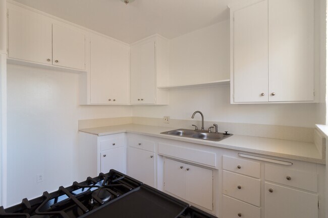 Foto del edificio - 739 N Vendome St