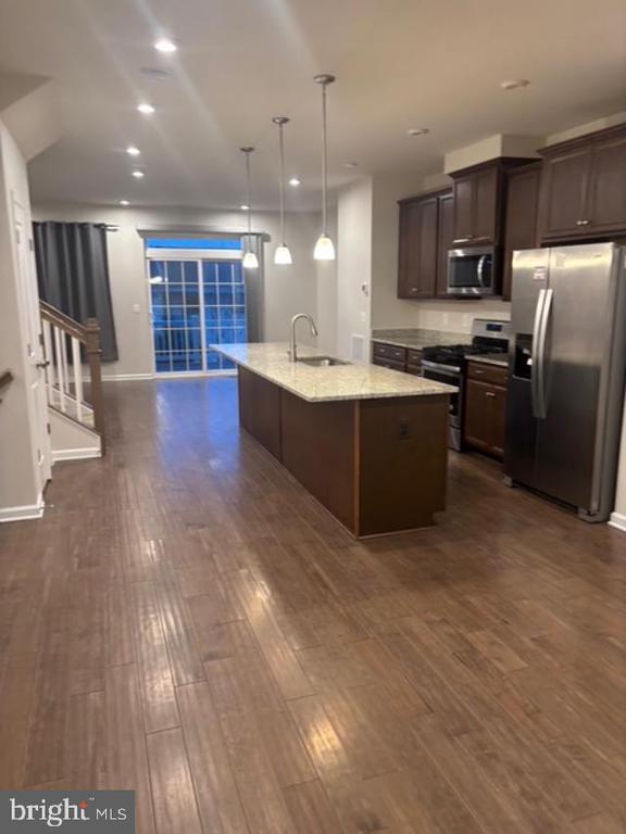 Foto del edificio - 11033 Blackburn Cove Ln