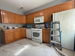 Building Photo - 78 Main St