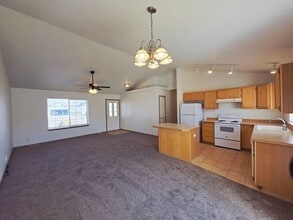 Building Photo - 5042 W Lemonwood Ln