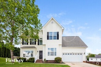 Building Photo - 721 Summey Farm Dr