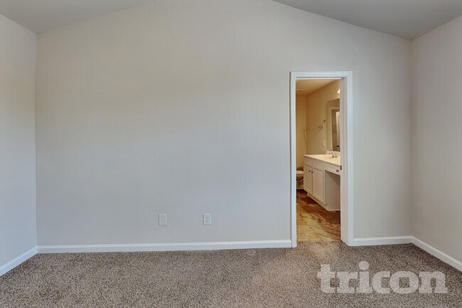 Building Photo - 3314 Ellingford Rd