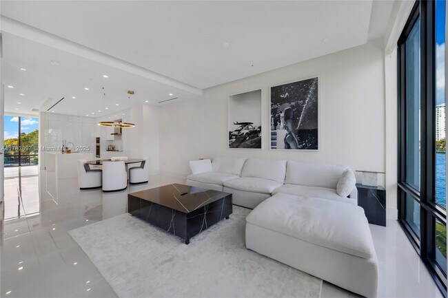 Foto del edificio - 4009 NE 167th St