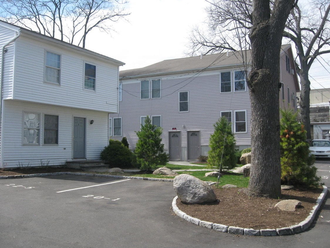 Primary Photo - 275 Greenwich Ave