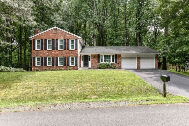 Foto del edificio - 12231 Westwood Hills Dr