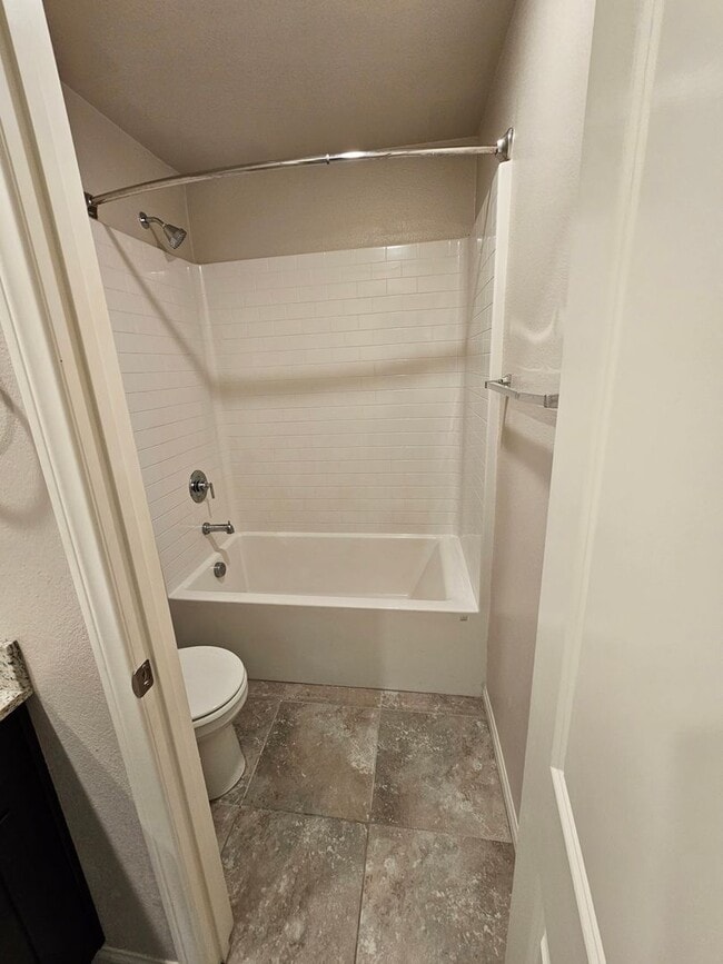 Foto del edificio - 1171 Twincrest Ave
