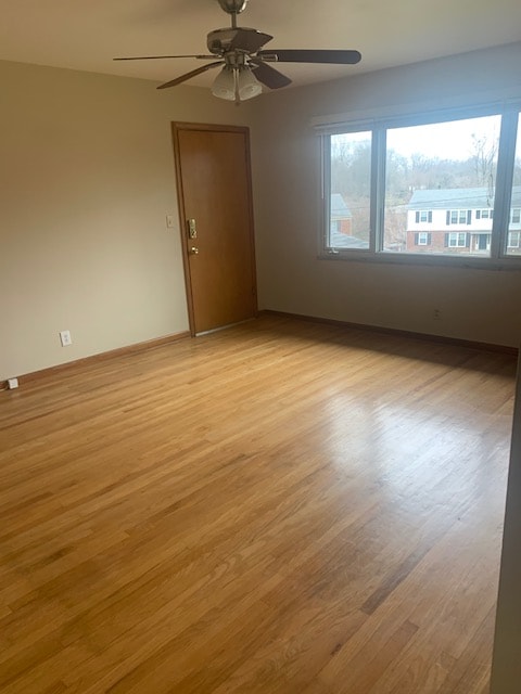 Photo - 2713 Riedling Dr Apartment