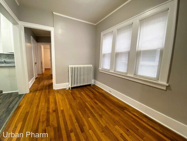 Building Photo - 2138 Madison Ave SE