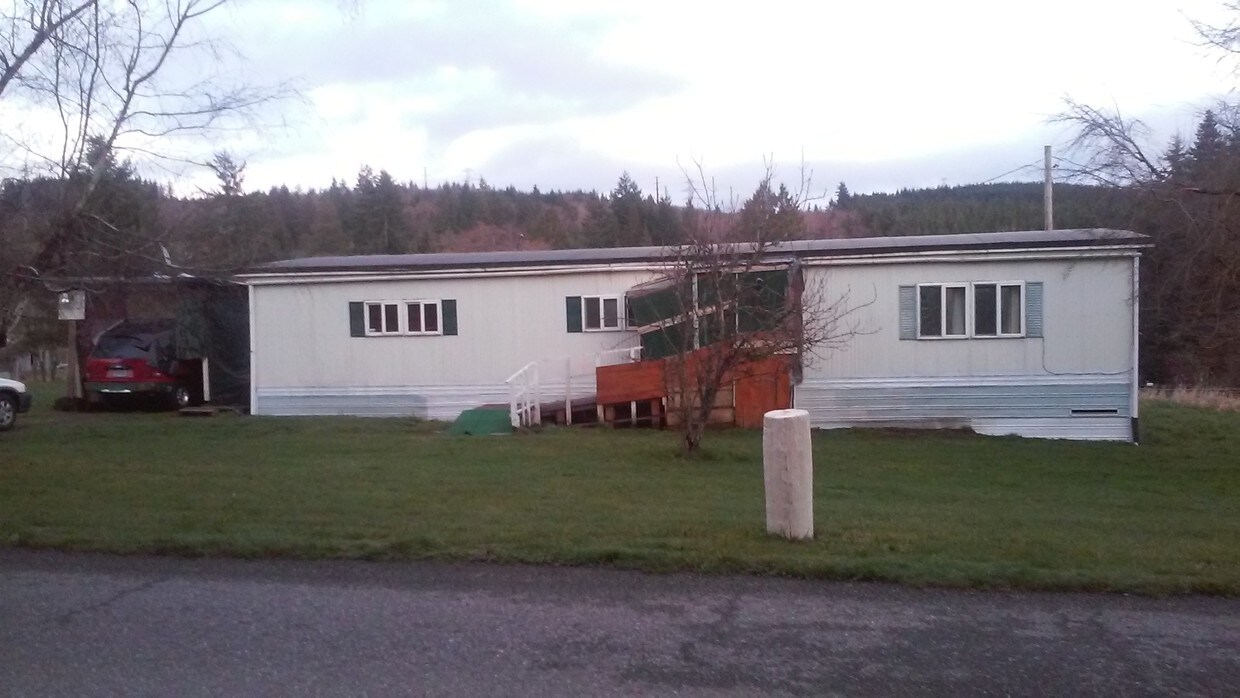 73030 Beaver Springs Rd, Rainier, OR 97048 House Rental in Rainier