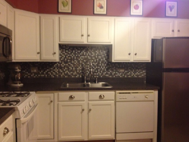 Foto del edificio - 375 W Winchester Rd