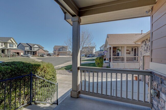 Building Photo - 5 bedroom single family home in Castle Rock.