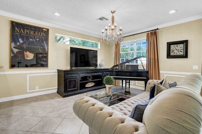 Foto del edificio - 468 Marbella Dr