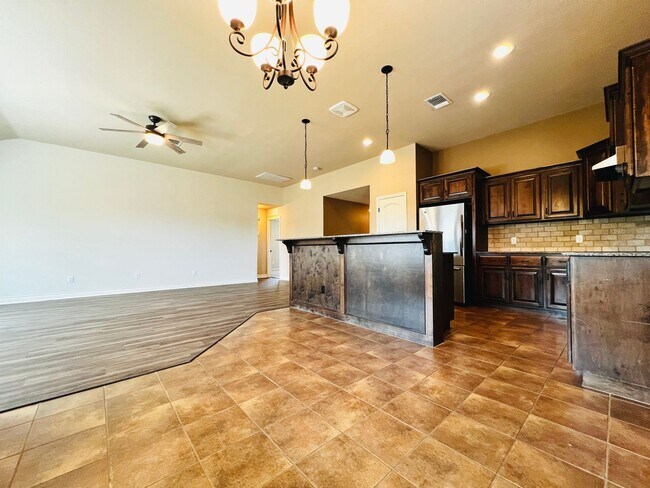 Foto del edificio - Beautiful 3BD 2BA Home in Norman!!
