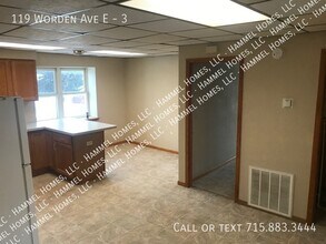 Building Photo - 119 Worden Ave E
