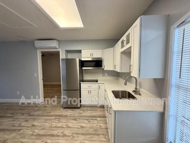 Foto del edificio - 205 Coconut Palm Way