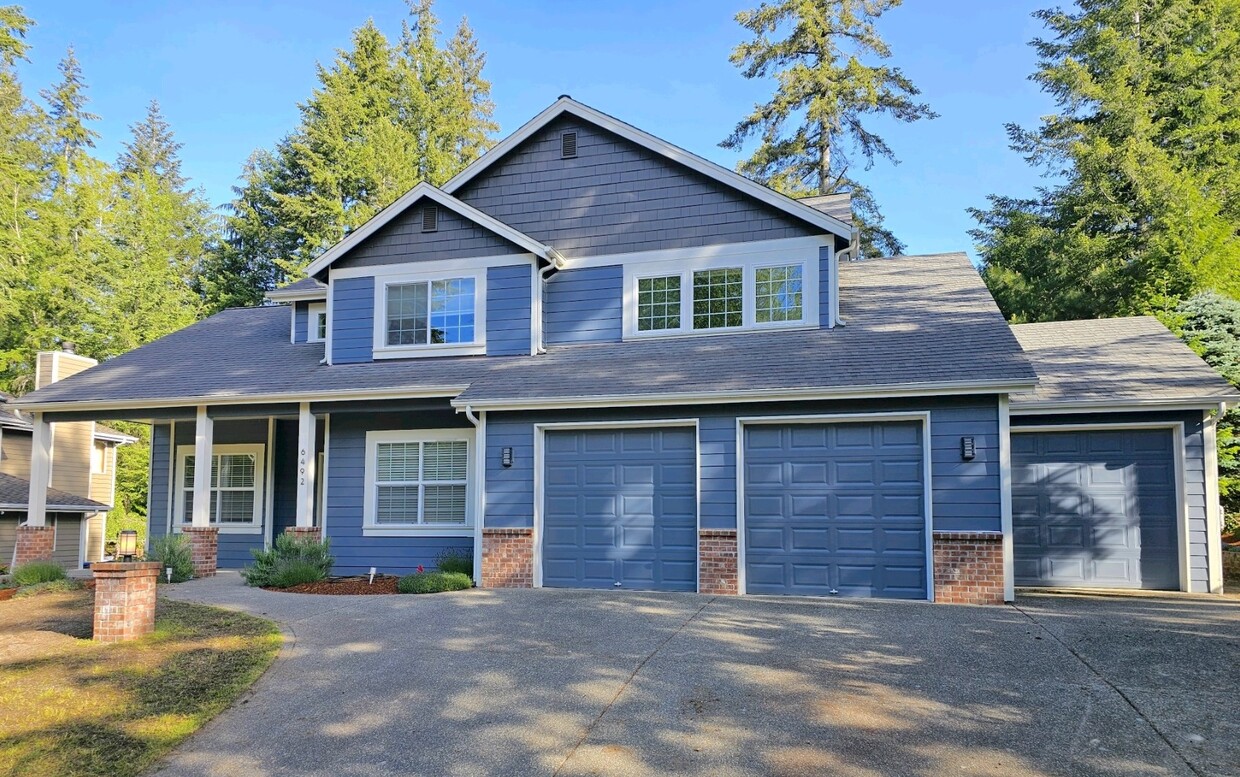 Primary Photo - 6492 Wexford Ave SW