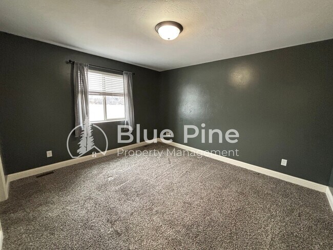 Building Photo - 5181 Ryanne Way