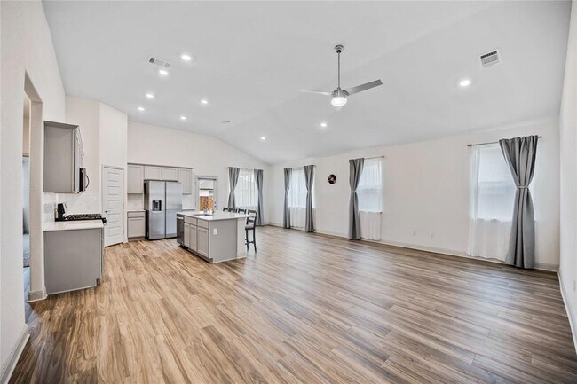 Building Photo - 17720 Avalar Ave.