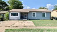 Primary Photo - 405 E Fowler Ave