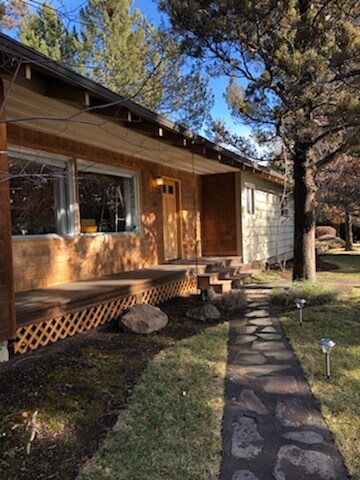 Foto principal - 1328 NW Portland Ave