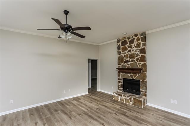 Building Photo - 208 Starlight Dr