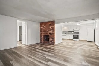 Building Photo - 3736 Woodford Ave NW