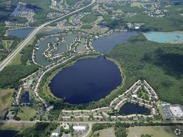 Vista área del complejo - Lake Carlton Arms