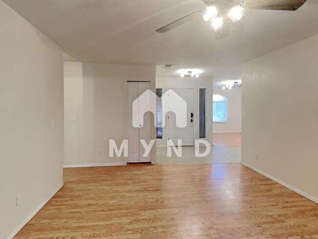 Foto del edificio - 1757 W Ray Ln