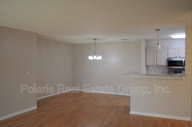 Building Photo - 11750 Glenbrook Ct