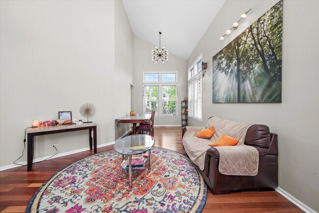 Building Photo - Single-Family Rental Home in Buffalo Grove...