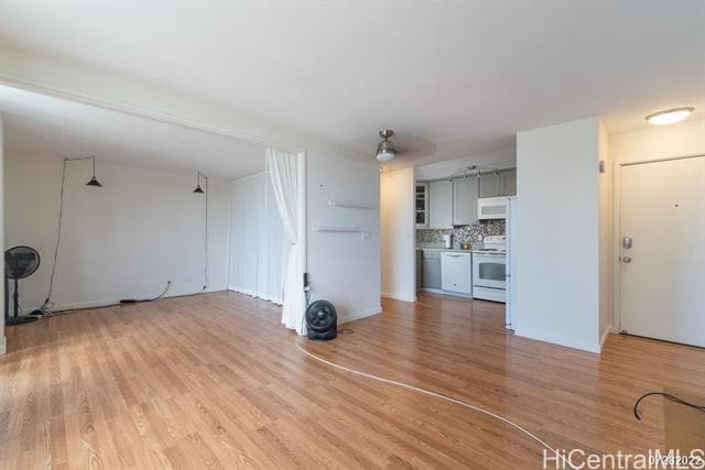 Foto del edificio - 2115 Ala Wai Blvd