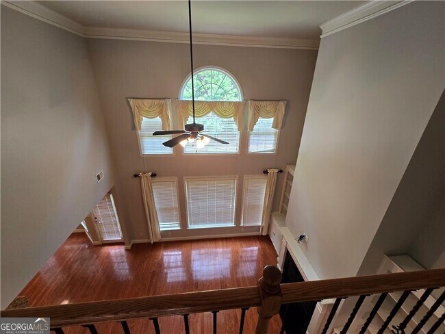Foto del edificio - 624 Maple Grove Way