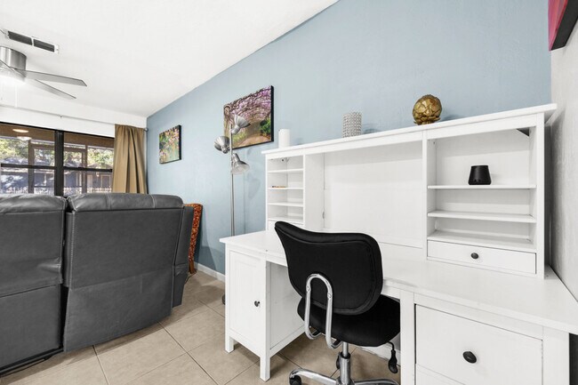 Foto del edificio - 735 SE 4th Ave