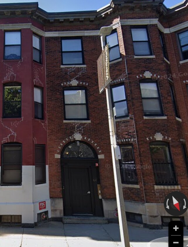 Primary Photo - 64 Louis Prang St