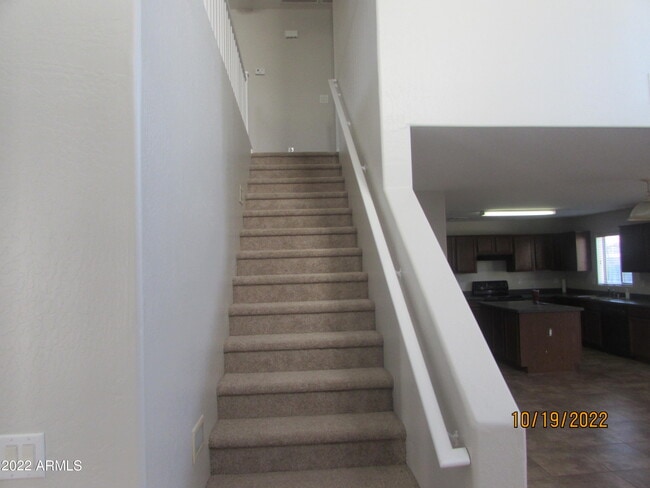 Building Photo - 450 E Maddison St