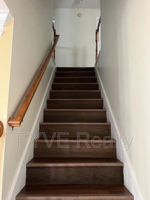 Foto del edificio - 2426 Middlebrook Ridge Ln