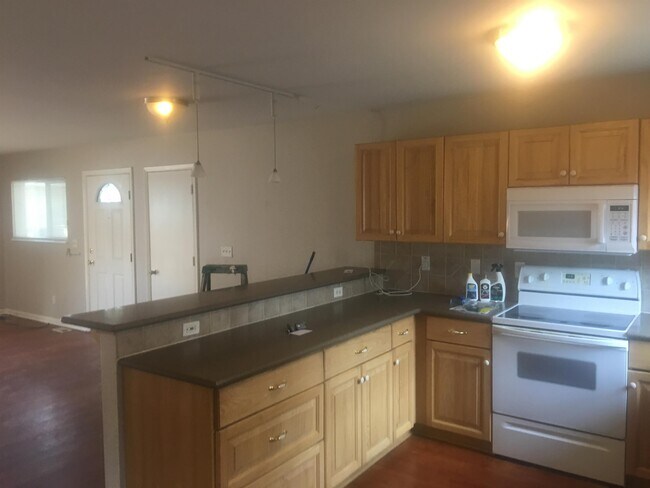 Foto del edificio - 1437 Roslyn St