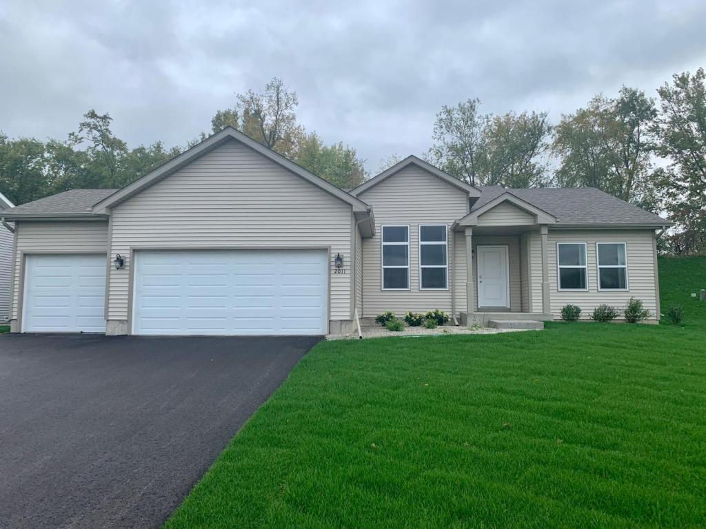 2011 Meadow Avenue House for Rent in Machesney Park, IL