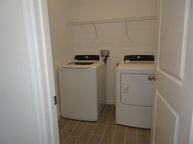 Foto del edificio - 4515 NW 14th Lp