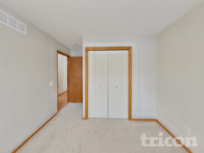 Foto del edificio - 3967 156th St W