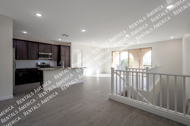 Building Photo - 155 N Lakeview Blvd