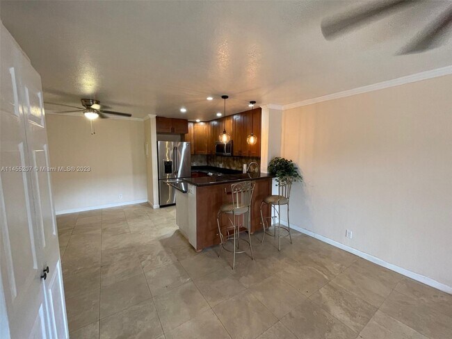 Foto del edificio - 11378 Royal Palm Blvd