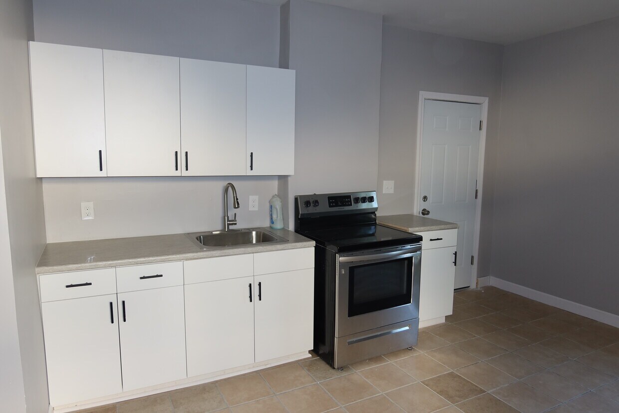 Cocina de la Unidad 2 - 16 Benton St