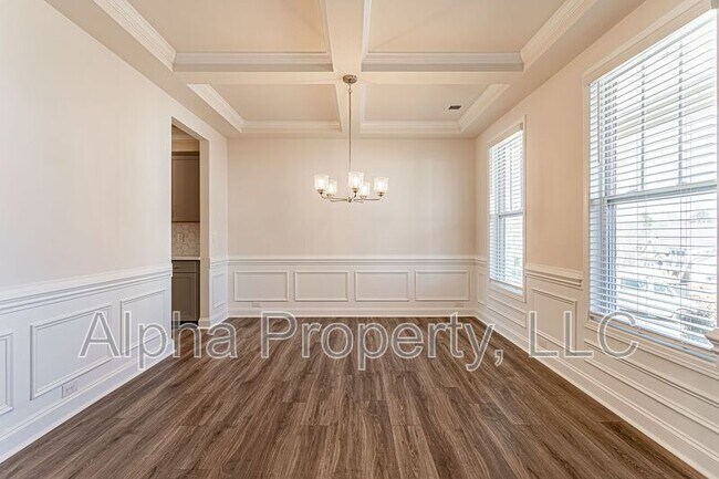 Foto del edificio - 421 Jack Hunter Pl
