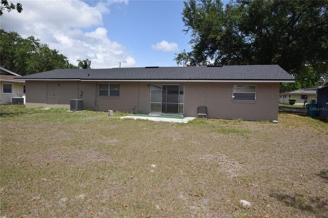 Building Photo - 2762 Clear Cove Ln