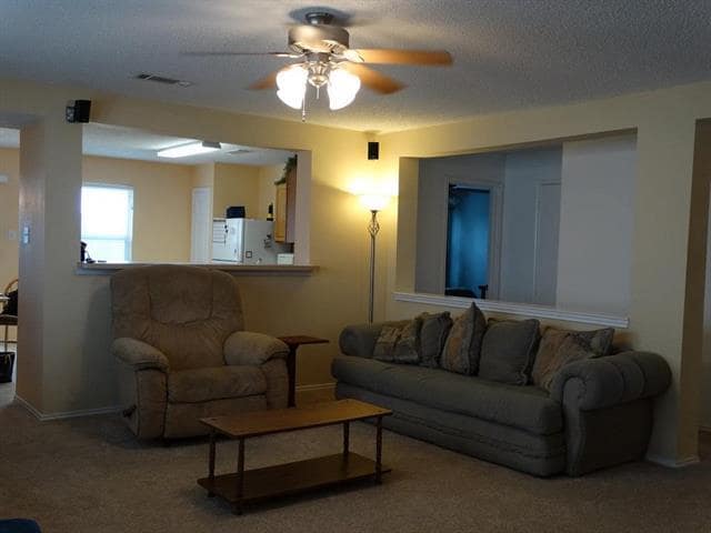 Building Photo - 7109 Bountiful Grove Dr