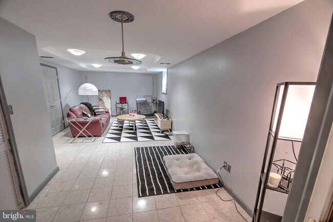 Foto del edificio - 10120 Cheswick Ct
