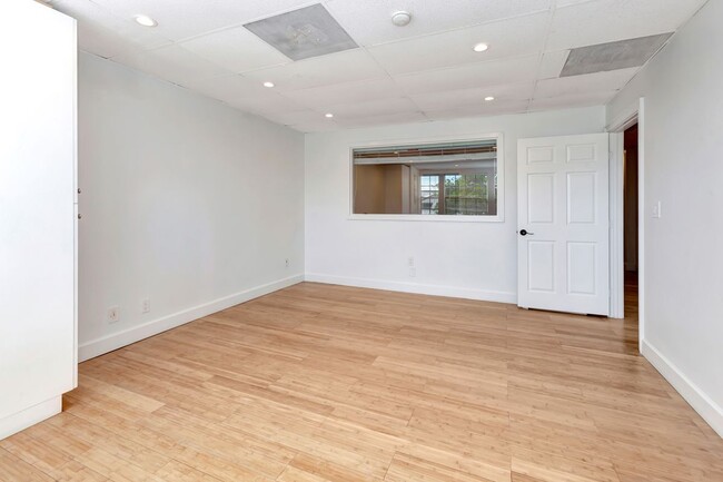 Foto del edificio - 14771 Plaza Dr